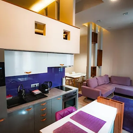 Elizabeth 44 Boulevard Budapest